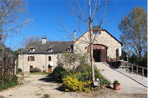 corps de ferme à la vente -   12200  MORLHON LE HAUT, surface 273 m2 vente corps de ferme - UBI474065087